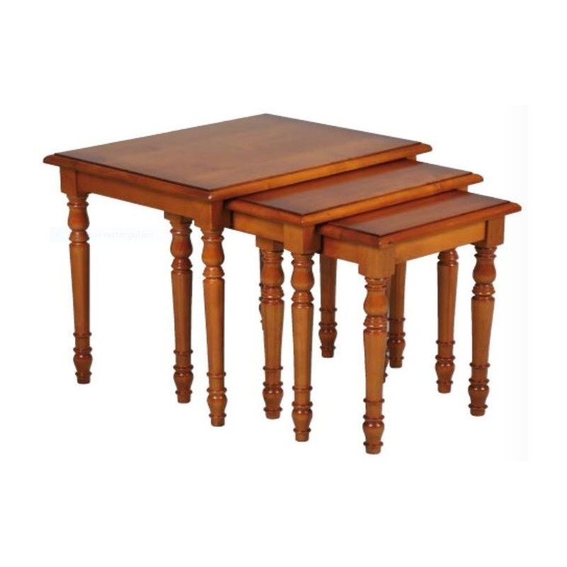 3 tables gigognes en merisier massif